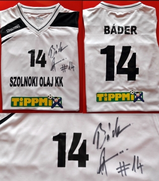 B__der_Marci_dedik__lt_mez.jpg